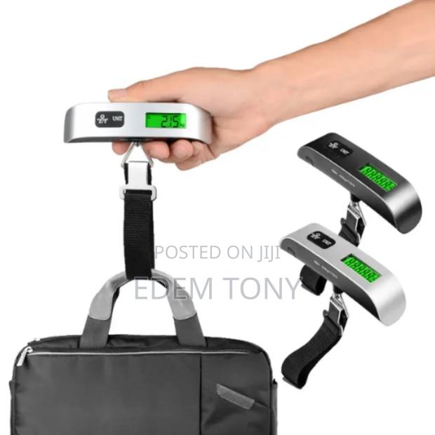 Electronic Luggage Scale · Photo 3