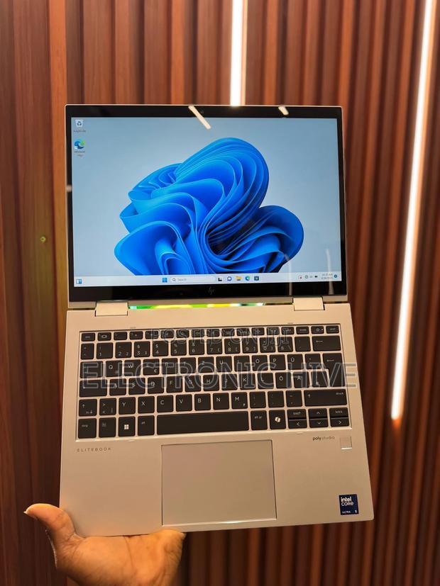 New Laptop HP 16GB Intel Core Ultra 5 SSD 512GB · Photo 1
