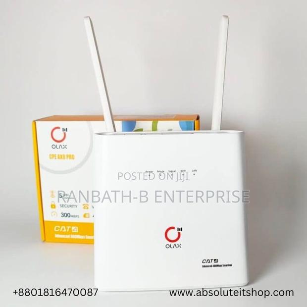 300mbps Olax Advanced Router · Photo 1
