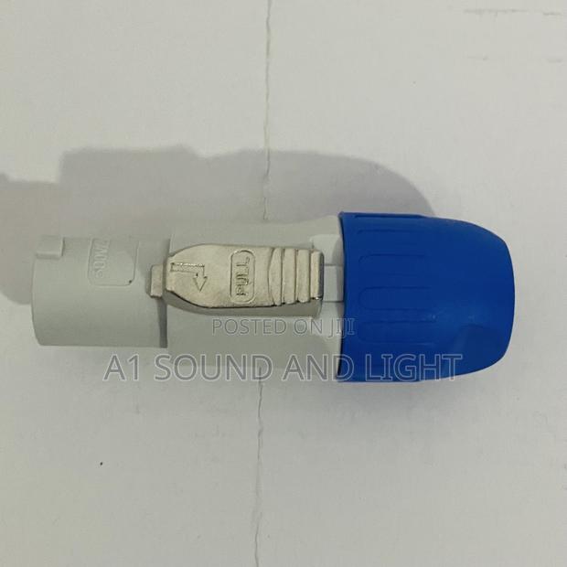 3fcb - Poweron Male Plug · Photo 1