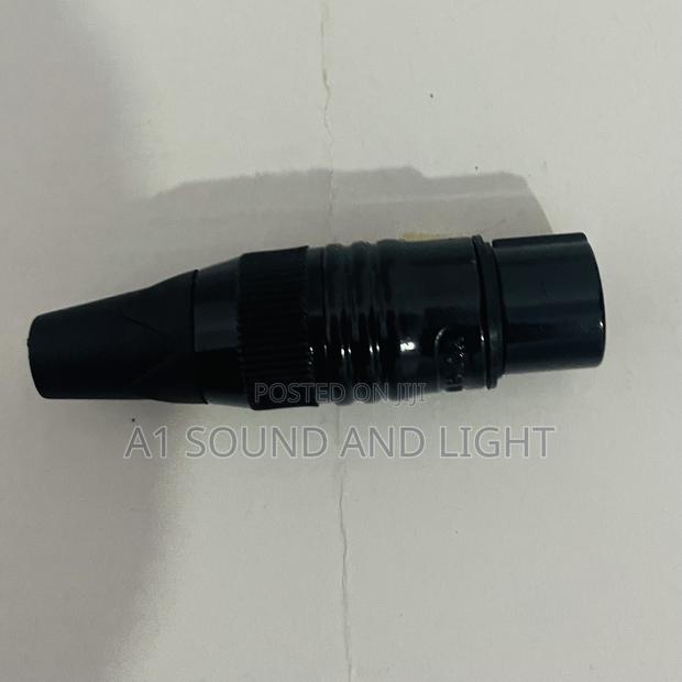 179g Female Xlr Plug · Photo 2