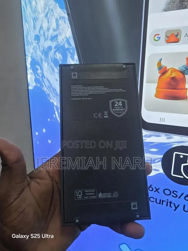 New Samsung Galaxy s26 256 GB Black · Photo 1