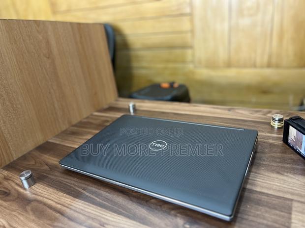 Laptop Dell Precision 7540 16GB Intel Core I7 SSD 512GB · Photo 1