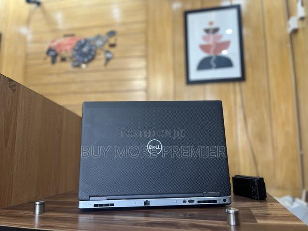Laptop Dell Precision 7540 16GB Intel Core I7 SSD 512GB · Photo 2