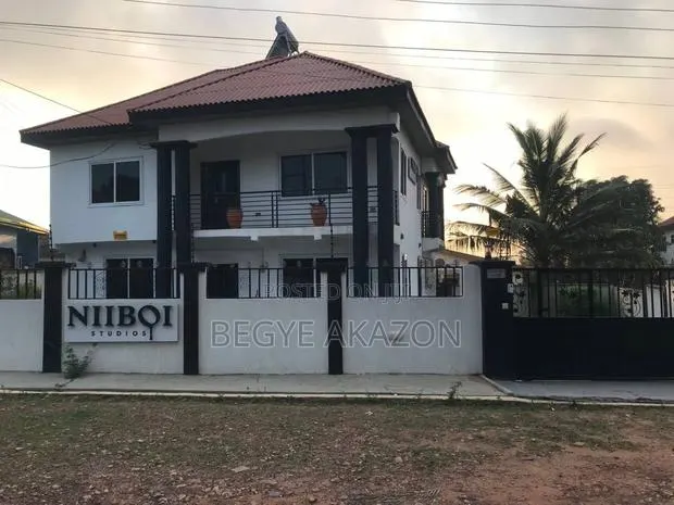 3bdrm House in Begye, Kwabenya for sale · Photo 1