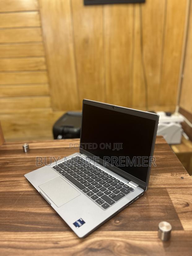 Laptop Dell Latitude 5330 16GB Intel Core I5 SSD 256GB · Photo 6