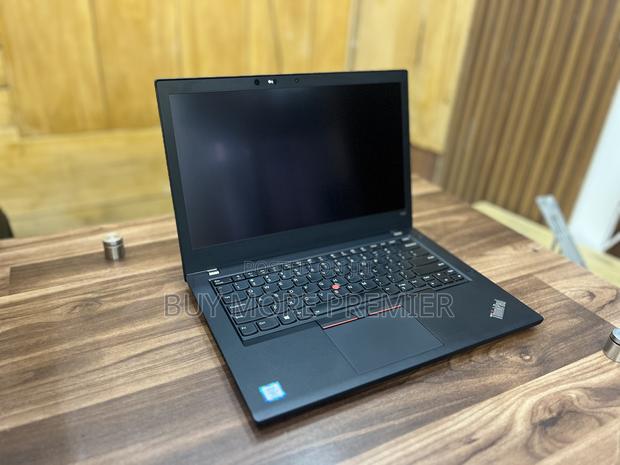Laptop Lenovo ThinkPad T480 16GB Intel Core I7 SSD 512GB · Photo 3