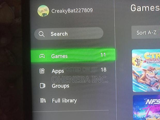 Xbox One X With 11 Games Installed · Photo 8