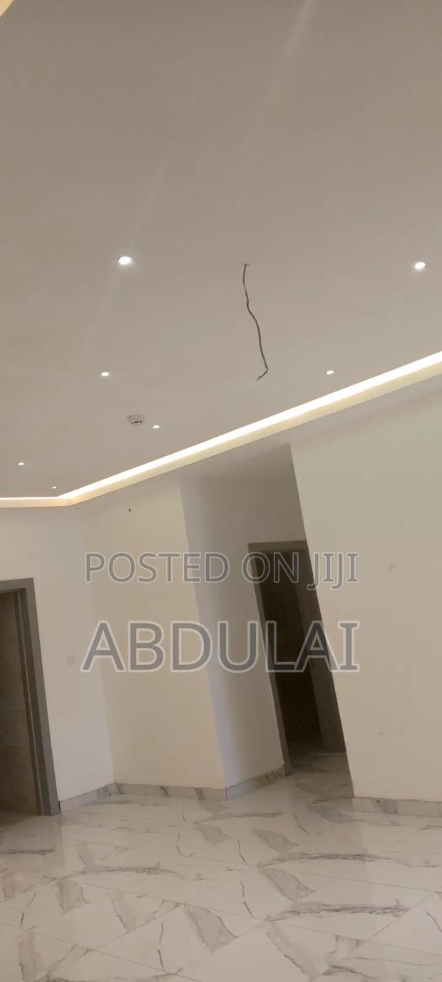 2bdrm Apartment in Abu Abdulai, Police Station for rent · Photo 3