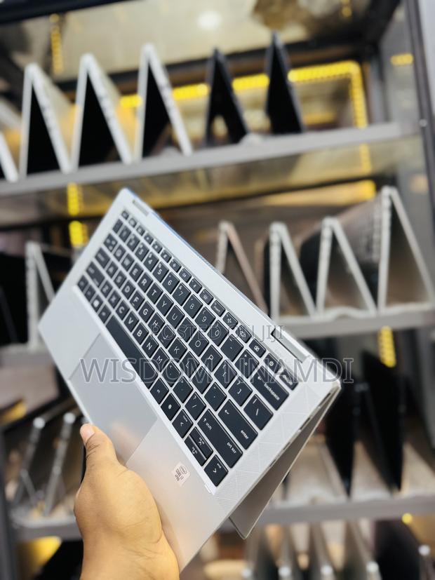 Laptop HP EliteBook x360 1030 G7 16GB Intel Core i7 SSD 512GB · Photo 4