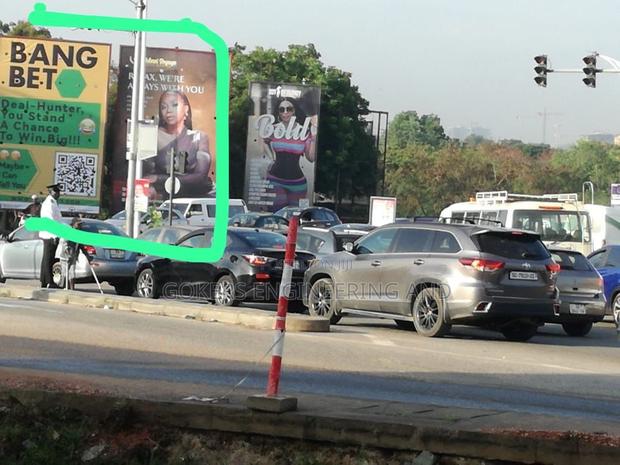 Spintex Flower Pot Billboard for Rent · Photo 1