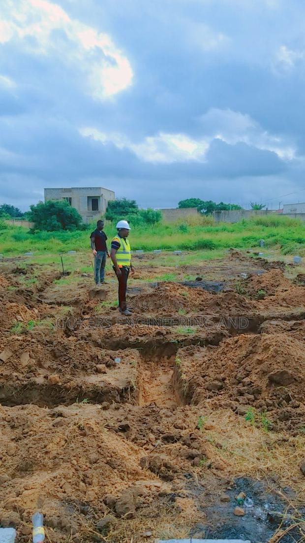 Building Construction in Ghana · Photo 1