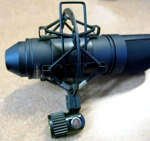 Maudio Nova Black Condenser Microphone, XLR Cable · Photo 3
