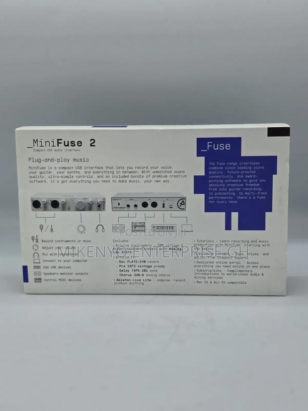 Arturia - Minifuse 2 - Usb Audio Midi Interface - White · Photo 2