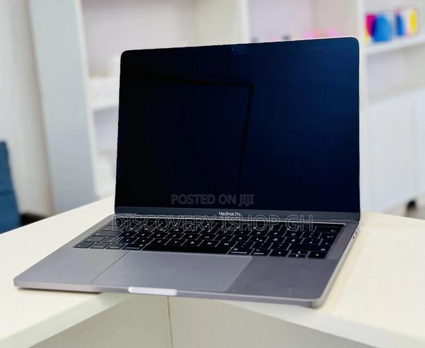 Laptop Apple MacBook Pro 2017 8GB Intel Core i5 SSD 256GB · Photo 2