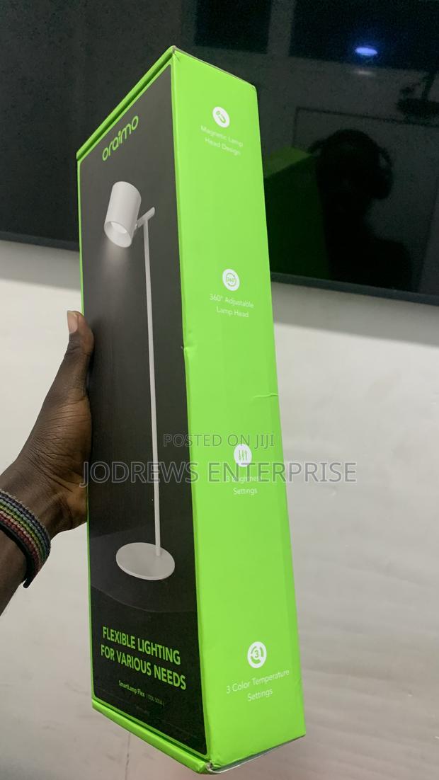 Oraimo Smart Lamp Flex 4.5w Table Lamp · Photo 3
