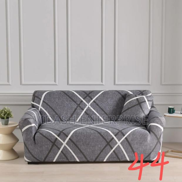 Stretch Sofa Shield · Photo 1