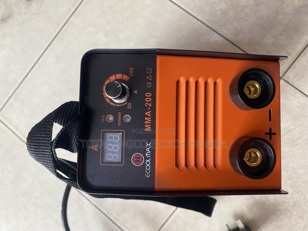 Inventor Welding Machine(Mma200) · Photo 1