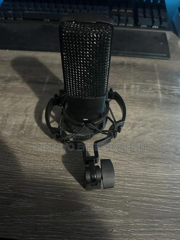 Audient Sr1 Large-Diaphragm Condenser Microphone. · Photo 3