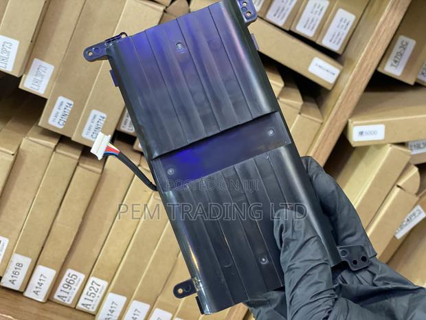 Fm08 Laptop Battery for Hp Omen 17-An008ca 17-An013tx 17 · Photo 2