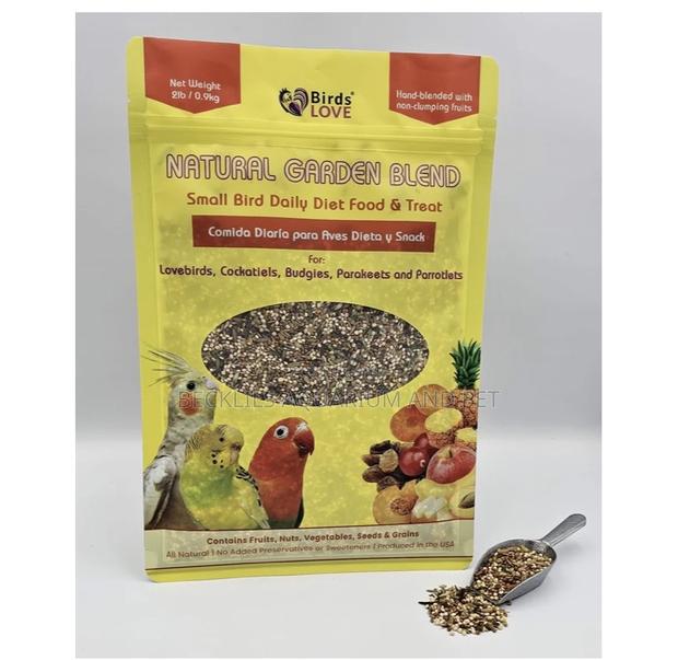 Food for All Types of Birds · Photo 1