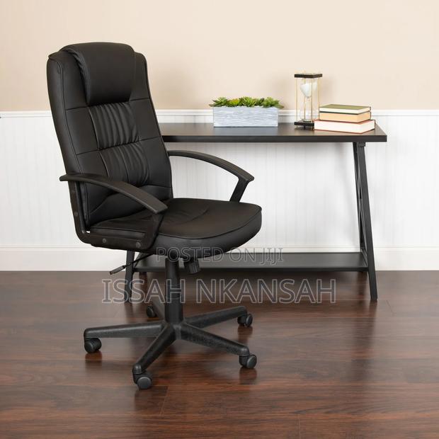 Leather Office Furniture · Photo 3