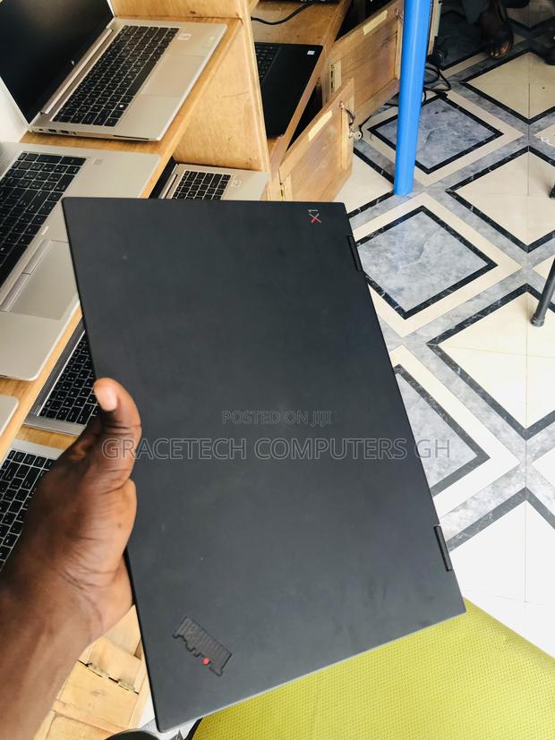 Laptop Lenovo Thinkpad X1 Yoga 16GB Intel Core I7 SSD 256GB · Photo 4