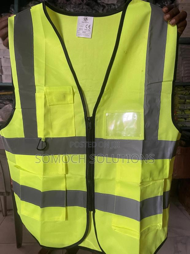 Reflective Jackets Safety Wears · Photo 2