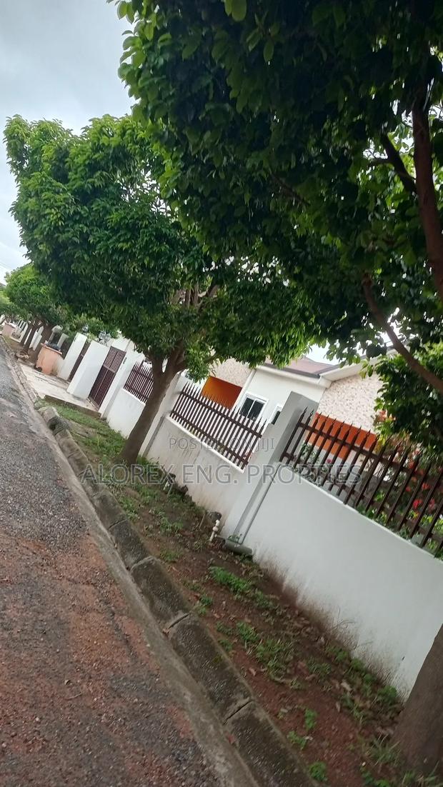 3bdrm House in Alorex Eng, Oyarifa for rent · Photo 2