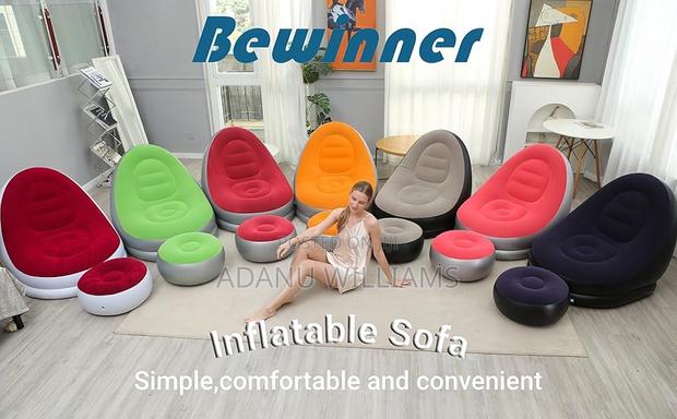 Portable Inflatable Chair Lazy Sofa With Footrest · Photo 1