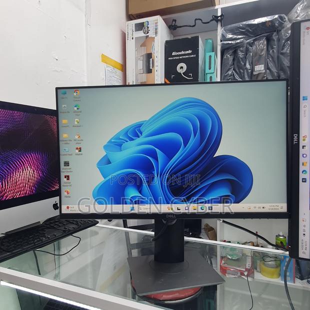 Dell P2419h 24" Widescreen Led Monitor 1080p · Photo 2