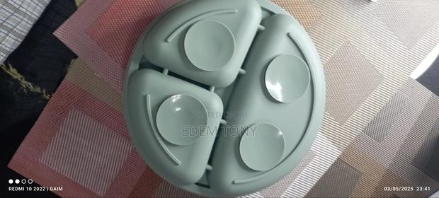 3pcs Baby Silicone Dining Plates · Photo 5