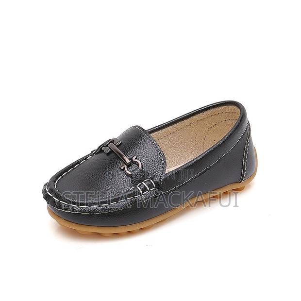 Loafers for Children Sizes 25/26, and 35/36 Only · Photo 1