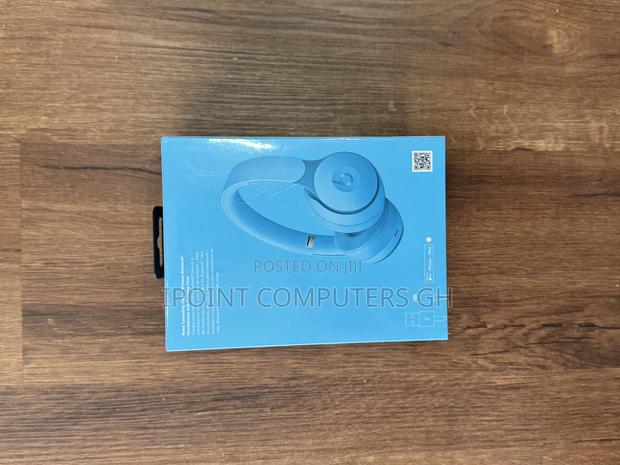 Beats Solo Pro · Photo 5