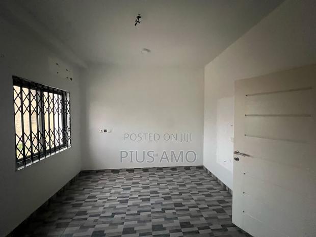 2bdrm Apartment in Teshie for rent · Photo 6