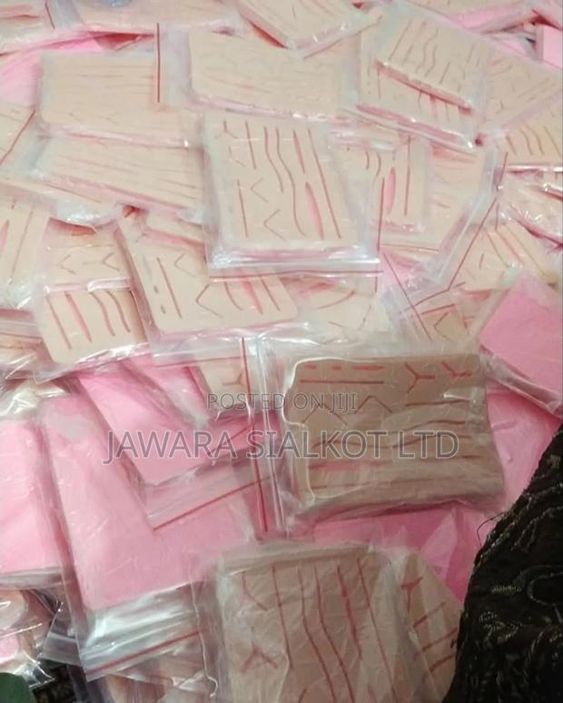 Silicon Practice Pad for Medical Student · Photo 6