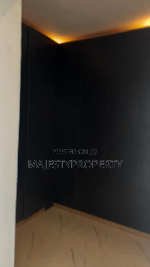 Newly Built 5bedrooms Self-Compound for Sale at Adiriganor · Photo 6
