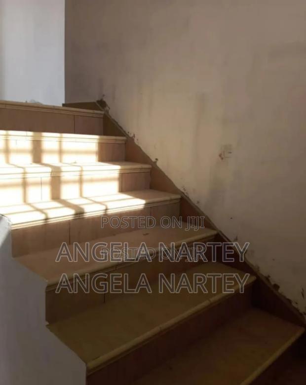 4bdrm House in Sakumono Estates for sale · Photo 4