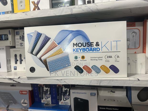 Bluetooth Keyboard With Mouse · Photo 2
