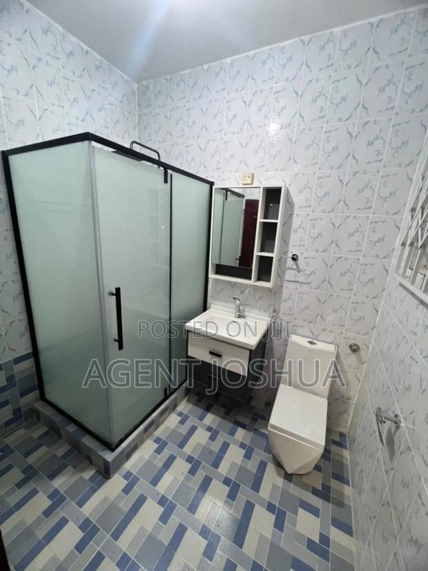 5bdrm House in Manet Court Estate, Spintex for rent · Photo 4