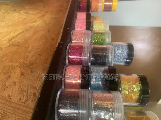 Epoxy Glitter · Photo 1