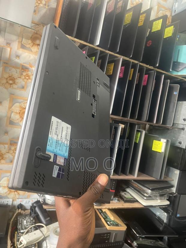 Laptop Lenovo ThinkPad X250 8GB Intel Core I5 HDD 500GB · Photo 2