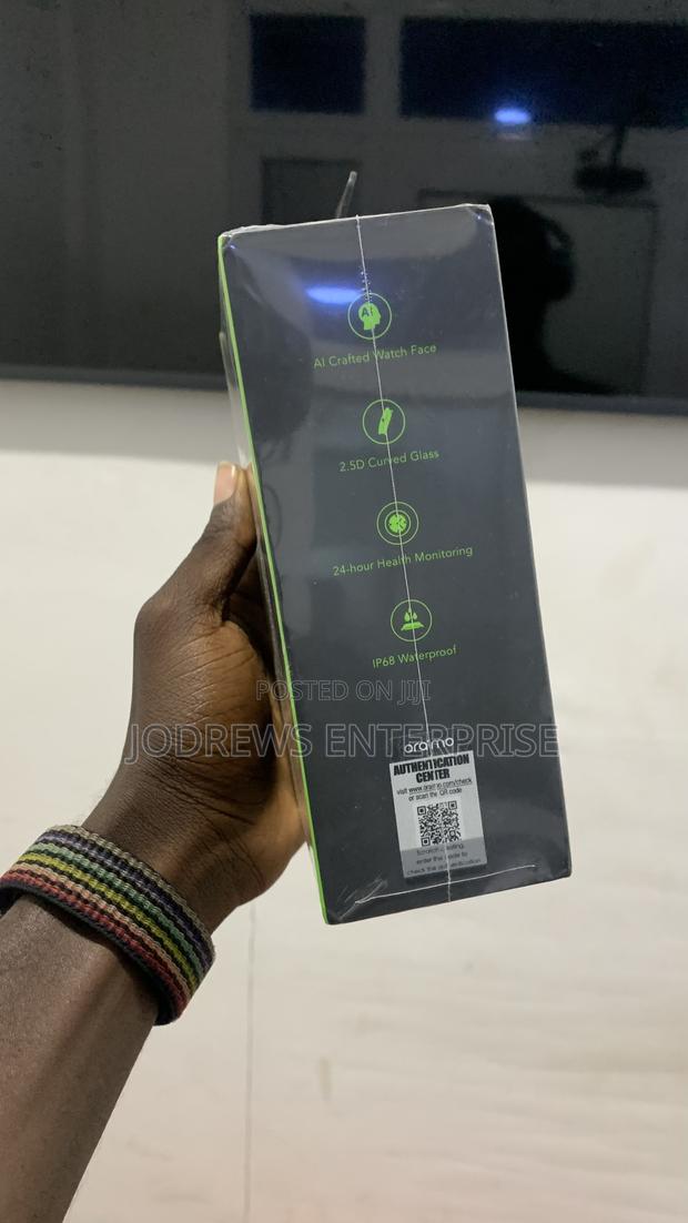 Oraimo Watch Pro Am 1.85" Amoled Ip68 Smart Watch · Photo 3