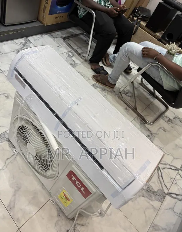 Finest TCL 1.5hp Split Non Inverter Air Conditioner(Remote Control) · Photo 1