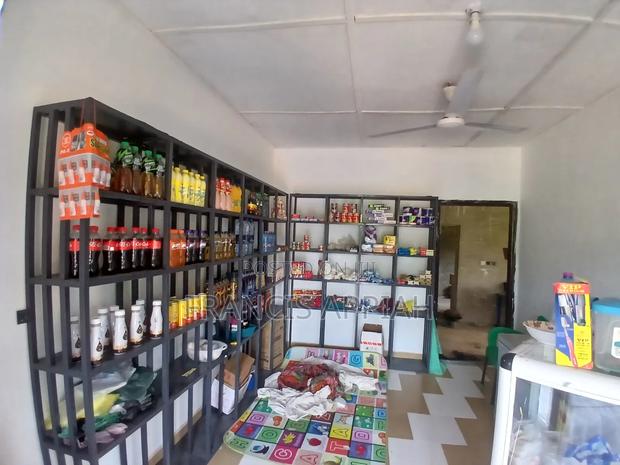 4bdrm House in Owner, Nsawam Adoagyiri Municipal for sale · Photo 2