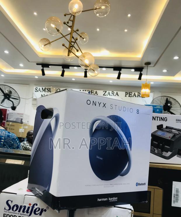 Powerful and Durable Onyx 8 Bluetooth Speaker(Blue Black). · Photo 1