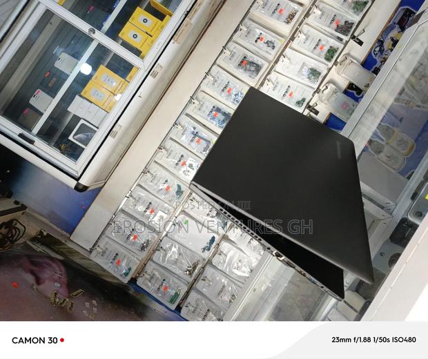 Laptop Lenovo 4GB Intel Core I3 HDD 500GB · Photo 2