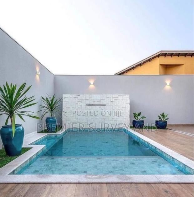 Swimming Pool Construction Expert · Photo 1