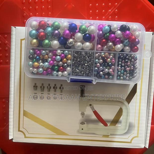 Pearl/Rhinestone Setting Machine · Photo 3