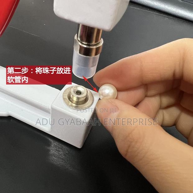 Pearl/Rhinestone Setting Machine · Photo 7